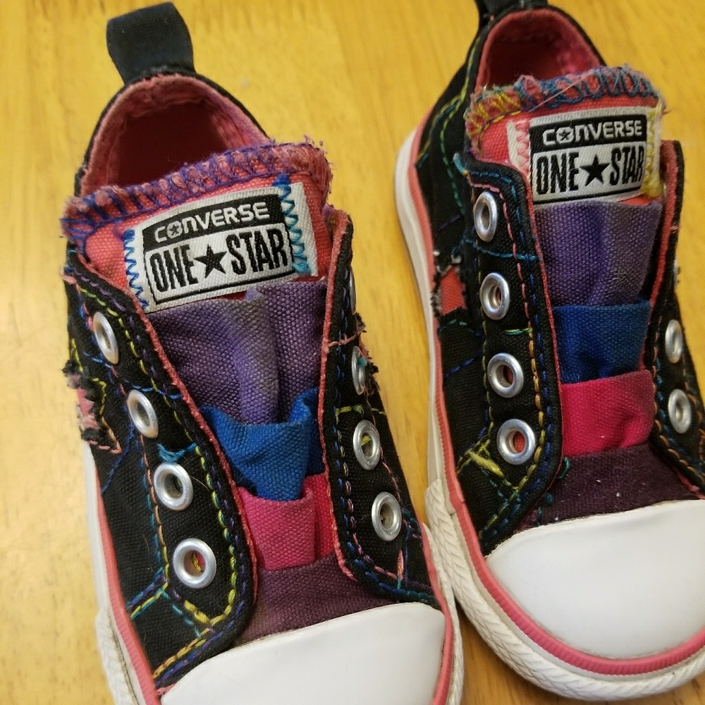 Converse Size 5 Toddler Shoes